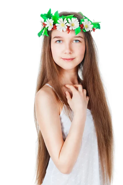Beautiful girl with wreath — Stock Photo, Image