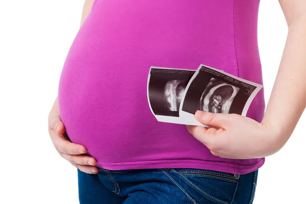 Pancia incinta con il risultato degli ultrasuoni — Foto Stock