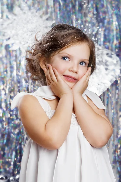 Beautiful little girl — Stock Photo, Image