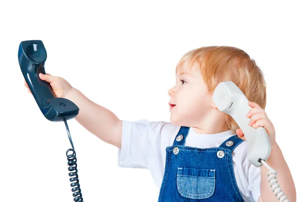 Przystojny chłopak rozmawia przez telefon — Zdjęcie stockowe