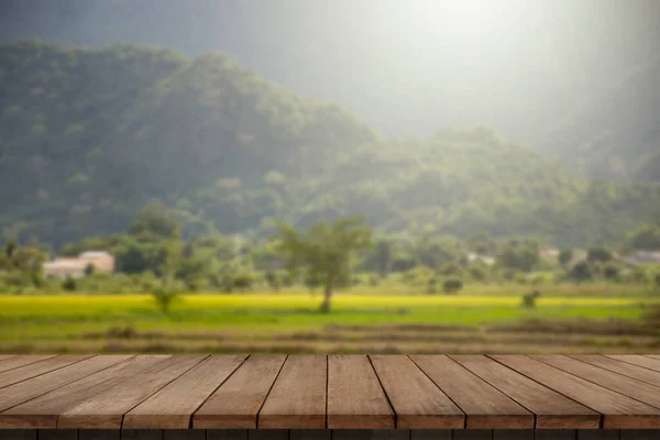 Wooden Table Blur Beauty Sunset Day Field Sky Mountains Background — Stock Photo, Image