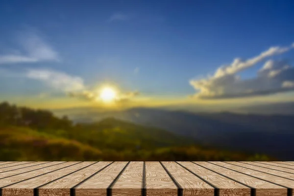 Wooden Table Blur Beauty Sunset Sky Mountains Background — Stock Photo, Image