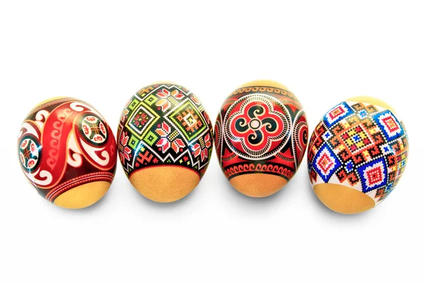 Uova di Pasqua con ornamento nazionale su sfondo bianco — Foto Stock