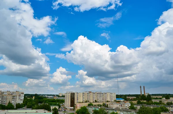 Cityscape Bakgrunden Den Blå Himlen — Stockfoto