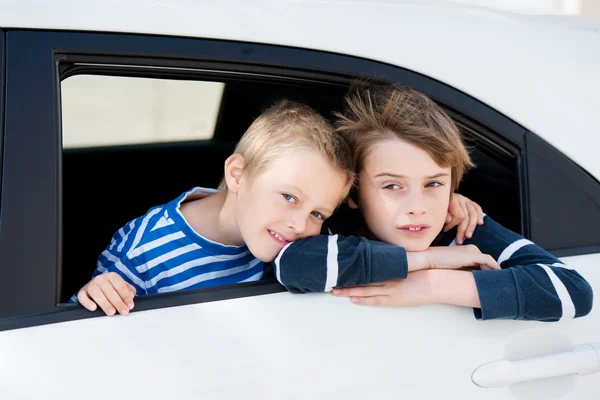 Travelling children — Stock Photo, Image