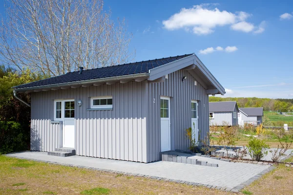 Camping House On Grassy Field — Stock Photo, Image