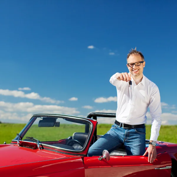 Mannen i Cabriolet — Stockfoto