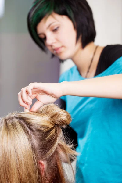 Hairdresser Making Clients Hair In Salon — Stock Photo, Image