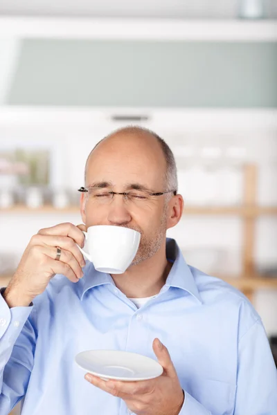 Drinking coffee at home — Stock Photo, Image