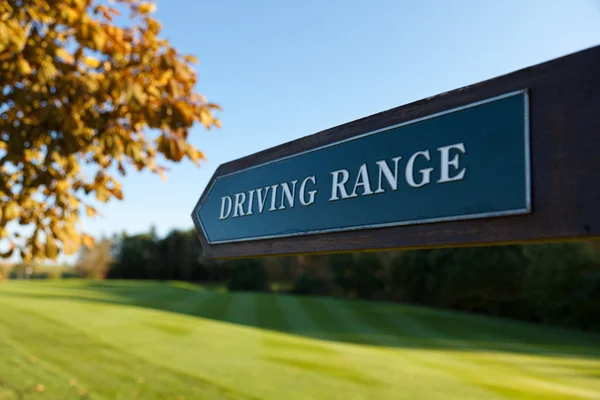 Driving Range Direction Sign — Stock Photo, Image