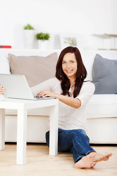 Happy woman — Stock Photo, Image