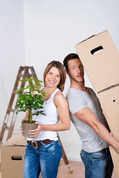 Happy newly wed couple — Stock Photo, Image