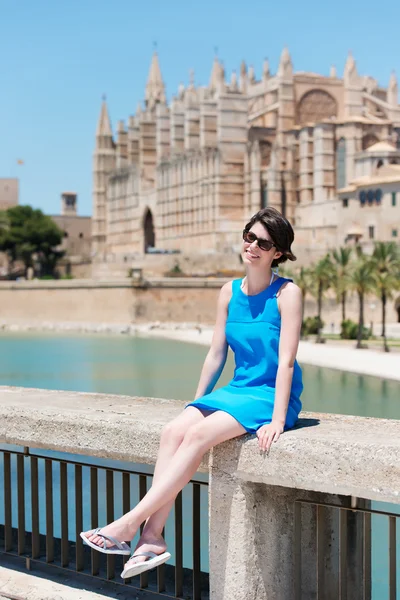 Lovely young girl in palma — Stock Photo, Image