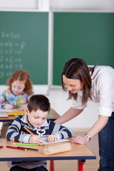 Insegnante e studente — Foto Stock