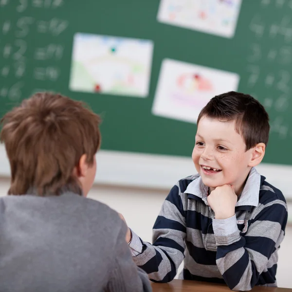 Giovani studenti — Foto Stock