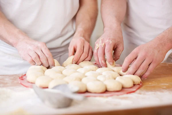 Collaboration in the bakery — Stock Photo, Image