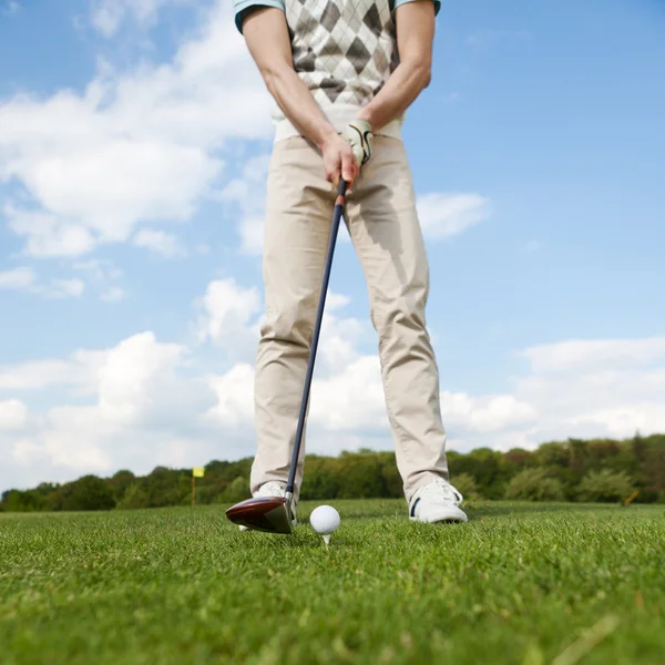 Golfista Teeing Off —  Fotos de Stock