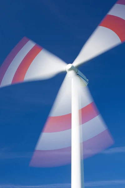 Wind Turbine In Motion Against Sky — Stock Photo, Image