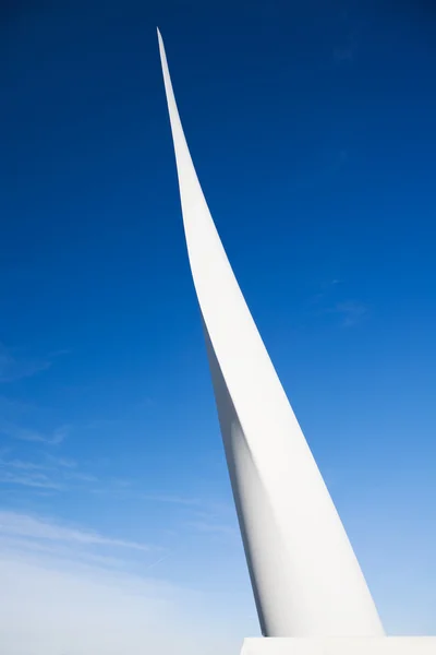 White Blade Of Wind Turbine Against Blue Sky — Stock Photo, Image