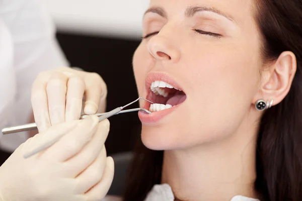 Patient Receiving Treatment From Dentist — Stock Photo, Image