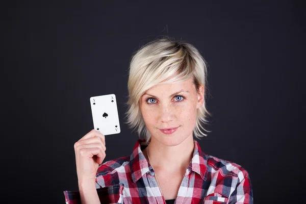 Confident Woman With Ace Of Hearts — Stock Photo, Image