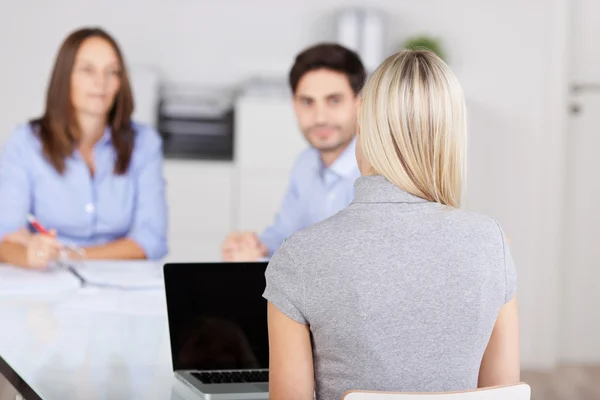 Businesswoman With Colleagues In Meeting At Conference Desk — Stock Photo, Image