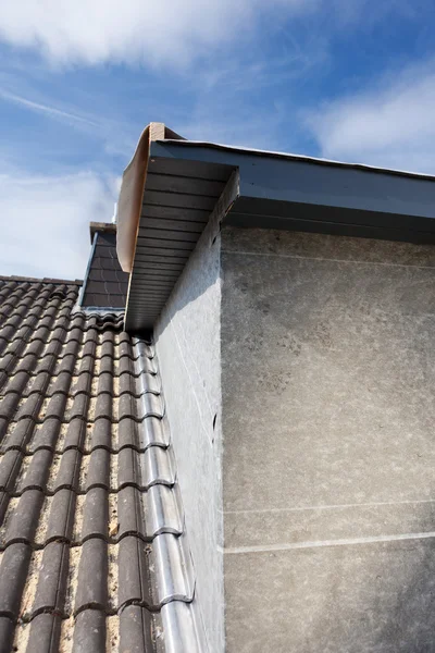 Detalj av ett dormer hörn — Stockfoto