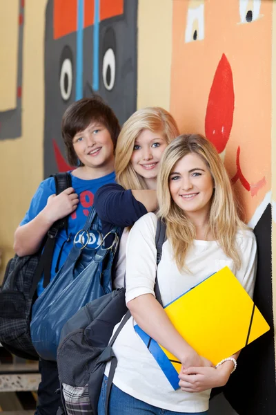 Group of young teenage students — Stock Photo, Image