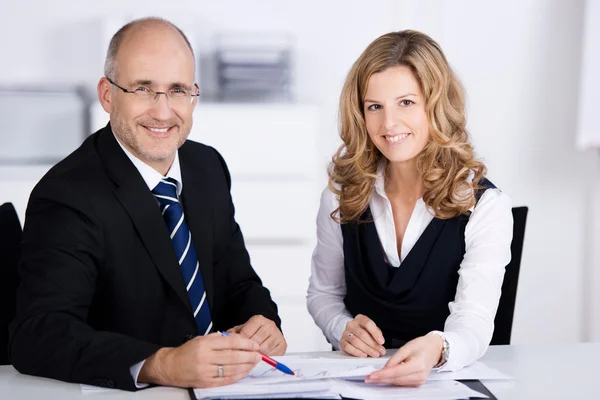 Berater im Büro — Stockfoto