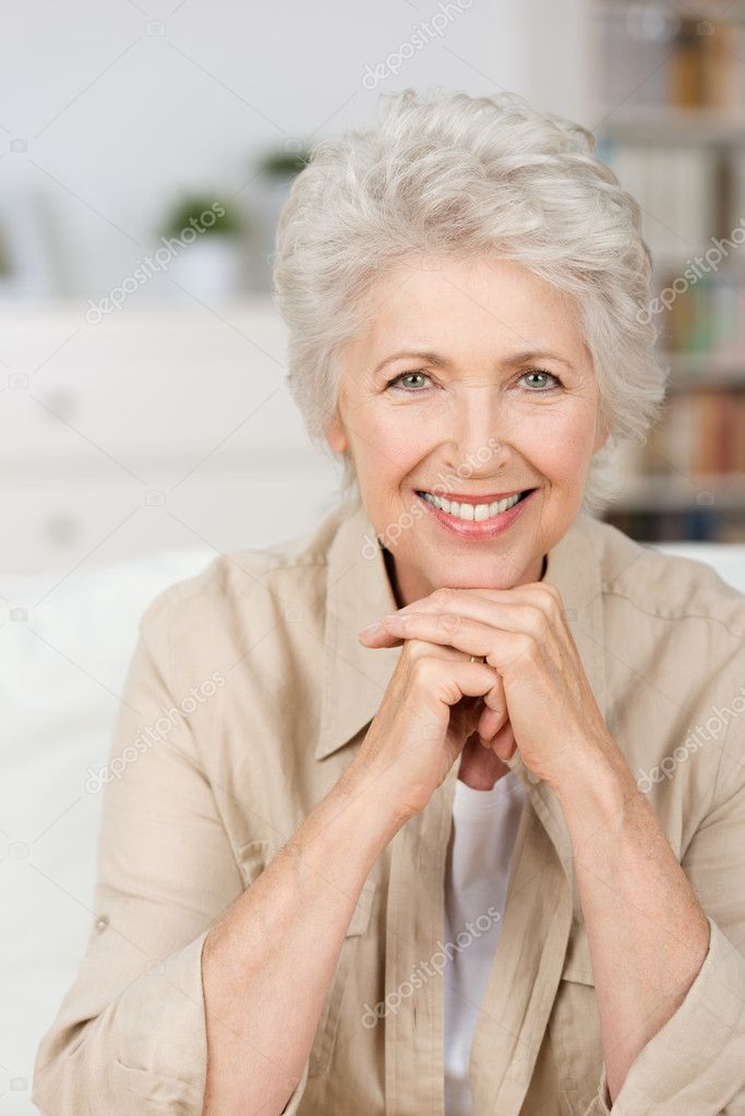 Elderly woman Stock Photos, Royalty Free Elderly woman Images