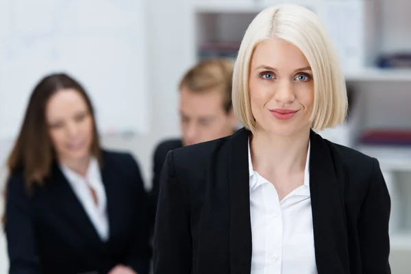 Attractive female business executive — Stock Photo, Image