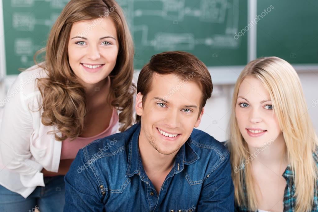 Studenten Teen Braungebrannt Doppelter