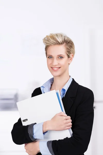 Confident young female business executive — Stock Photo, Image