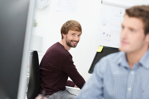 Ler vänligt affärsman — Stockfoto