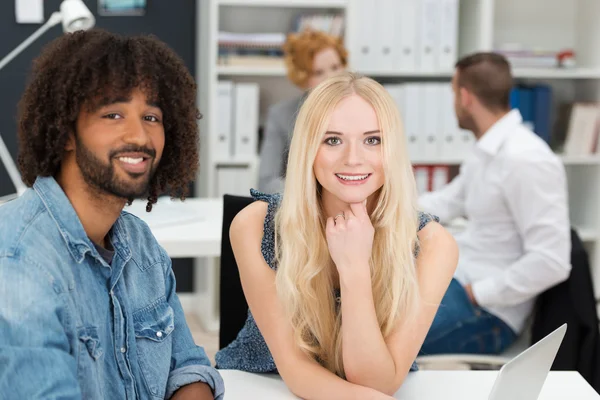Young African American with a beautiful woman — Stock Photo, Image
