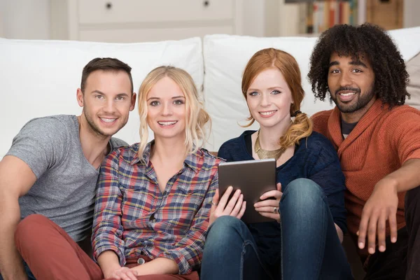 Group of diverse young multiethnic friends — Stock Photo, Image
