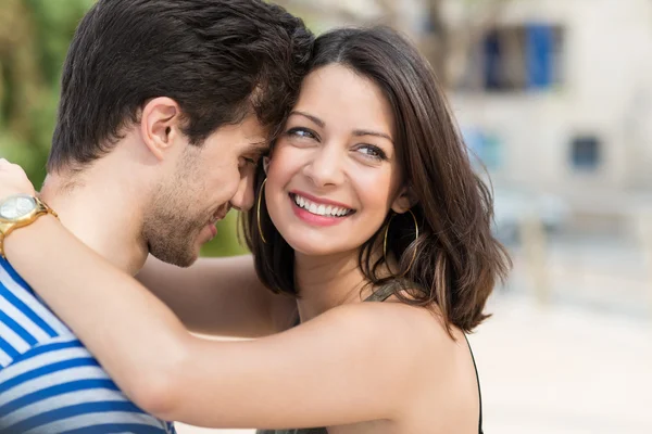 Loving young couple enjoying hug — Stock Photo, Image