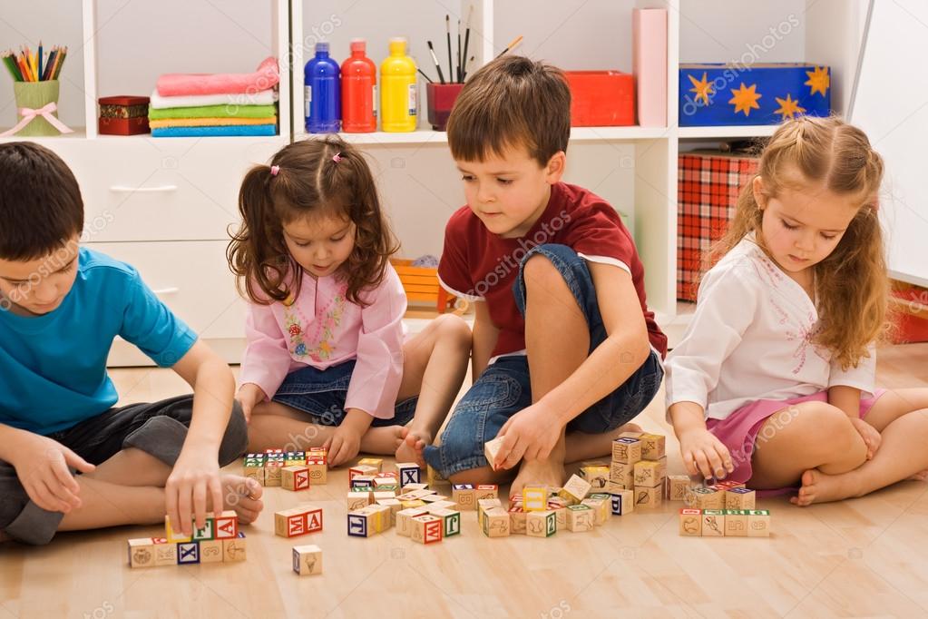 40,100+ Child Playing With Blocks Stock Photos, Pictures & Royalty-Free  Images - iStock  Parent and child playing with blocks, Black child playing  with blocks, Child playing with blocks at school