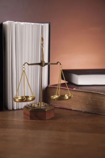 Wooden gavel and justice stuff — Stock Photo, Image