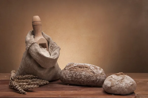 Tema paese con pane e cereali — Foto Stock