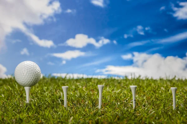 Barevné golf téma s trávou — Stock fotografie