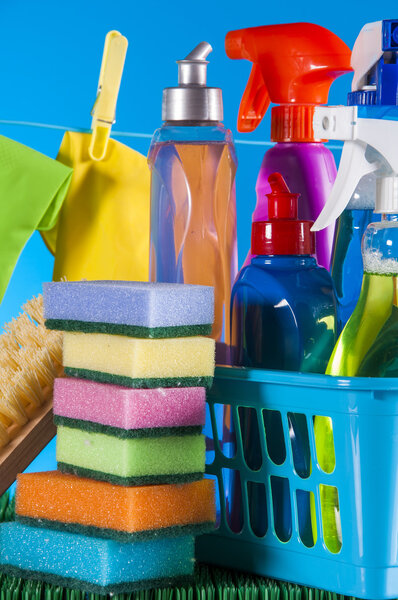 Концепция стирки на светлом фоне
