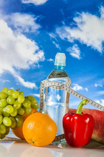 Tema Fitness con comida saludable — Foto de Stock