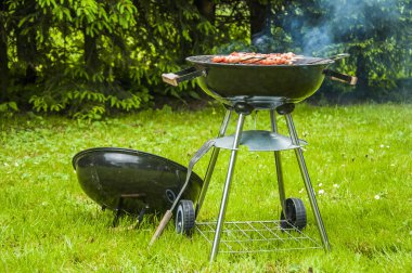 Barbekü doymuş kompozisyon