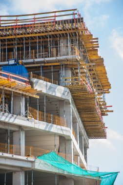 Yapı yapım aşamasındadır