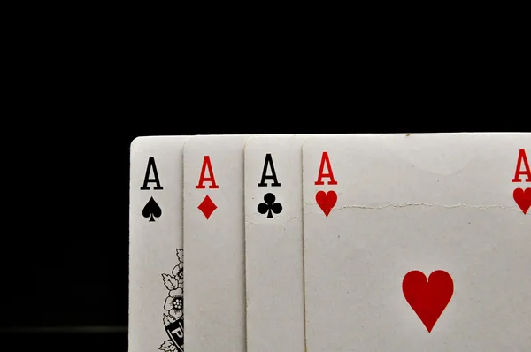 Donkere roulette, casino thema met gokken spullen — Stockfoto
