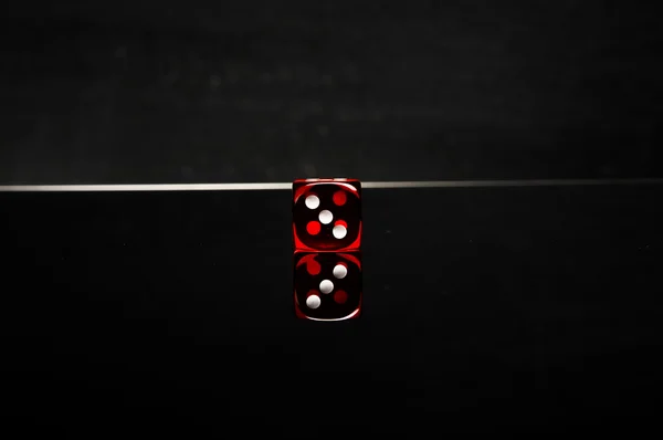 Tema de casino elegante com fundo escuro — Fotografia de Stock