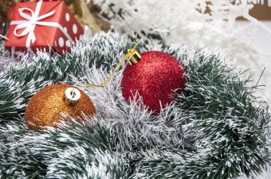 hediyeler ile beyaz Noel Tema