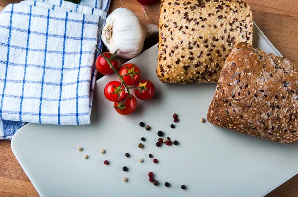 Saturated sandwich concept with dark background — Stock Photo, Image