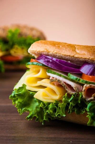 Comida orgánica y saludable con sándwich —  Fotos de Stock